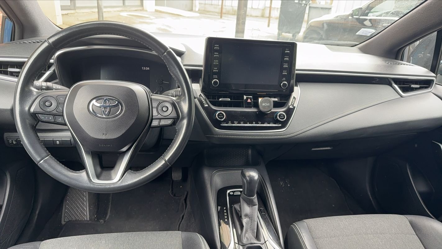 Toyota Corolla - Photo 11