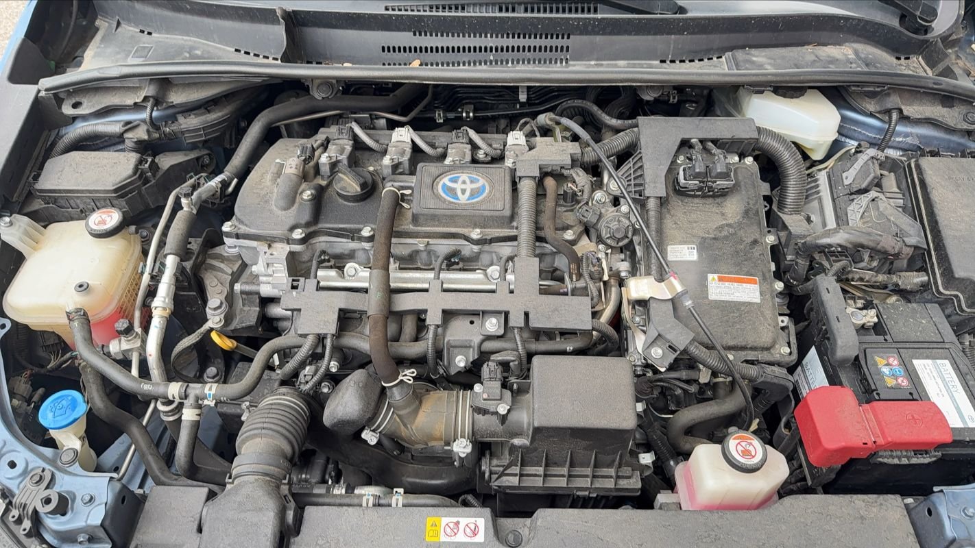 Toyota Corolla - Photo 15