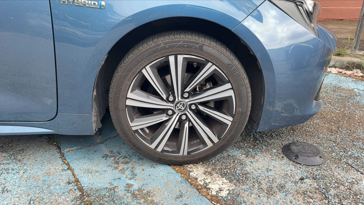 Toyota Corolla - Photo 17