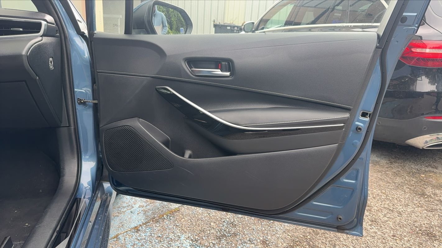 Toyota Corolla - Photo 24