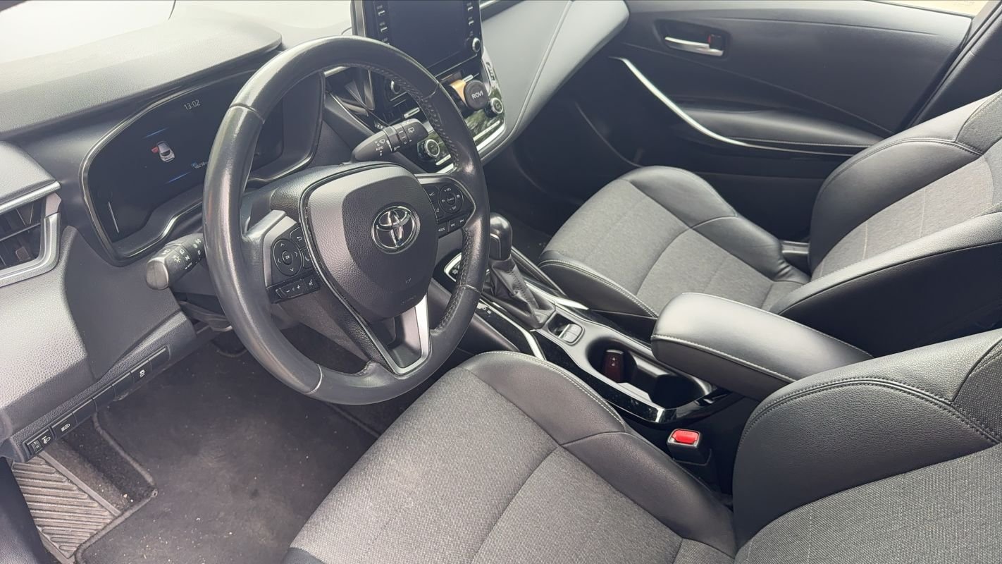 Toyota Corolla - Photo 8