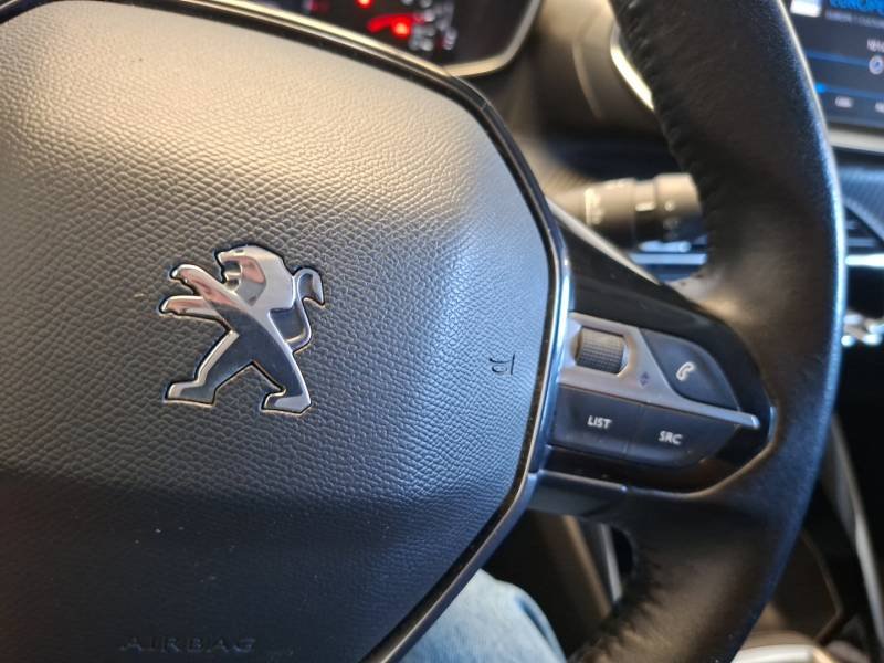 Peugeot 208 - Photo 18