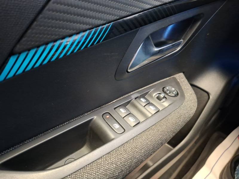 Peugeot 208 - Photo 19
