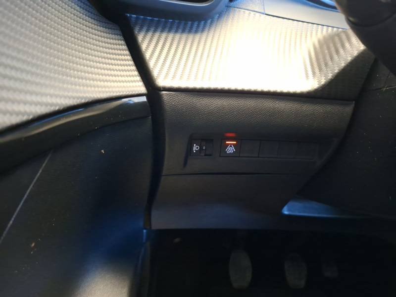 Peugeot 208 - Photo 20
