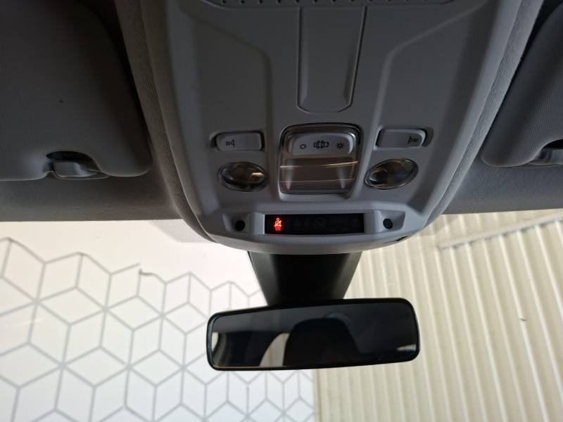 Peugeot 208 - Photo 26