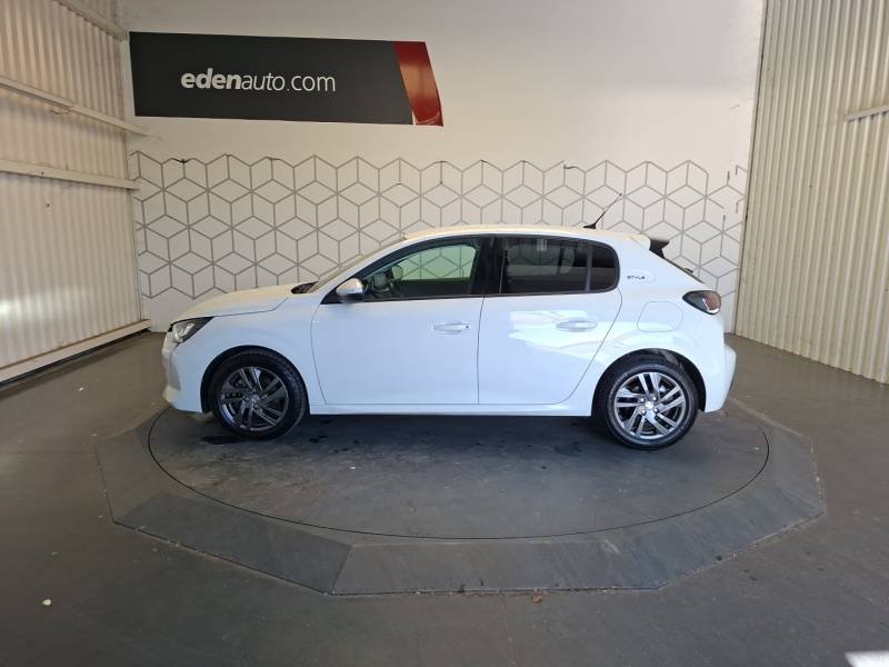 Peugeot 208 - Photo 3