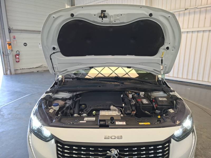 Peugeot 208 - Photo 32