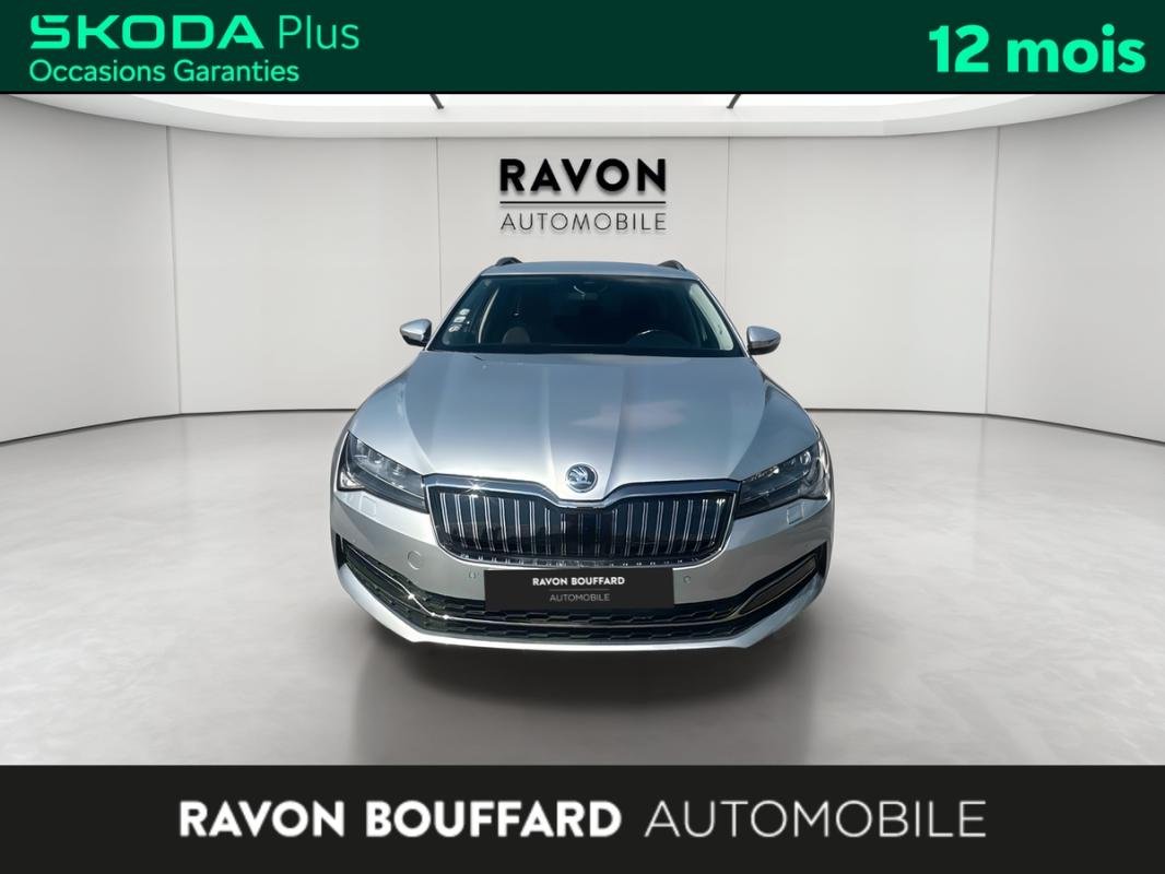 Skoda Superb Combi - Photo 8