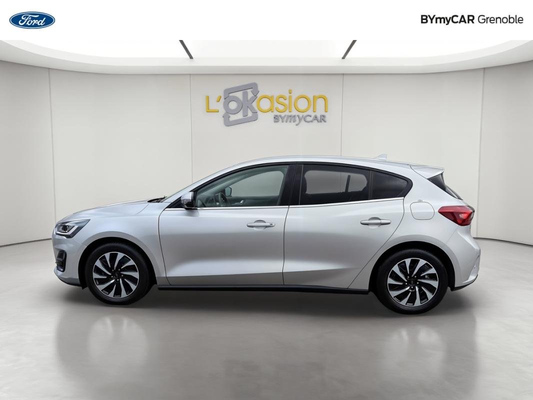Ford Focus - Photo 2