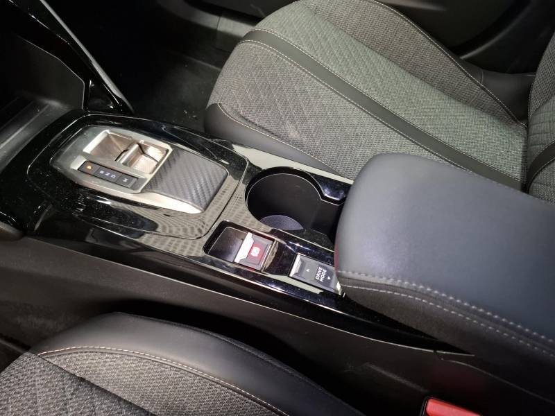 Peugeot 2008 - Photo 28