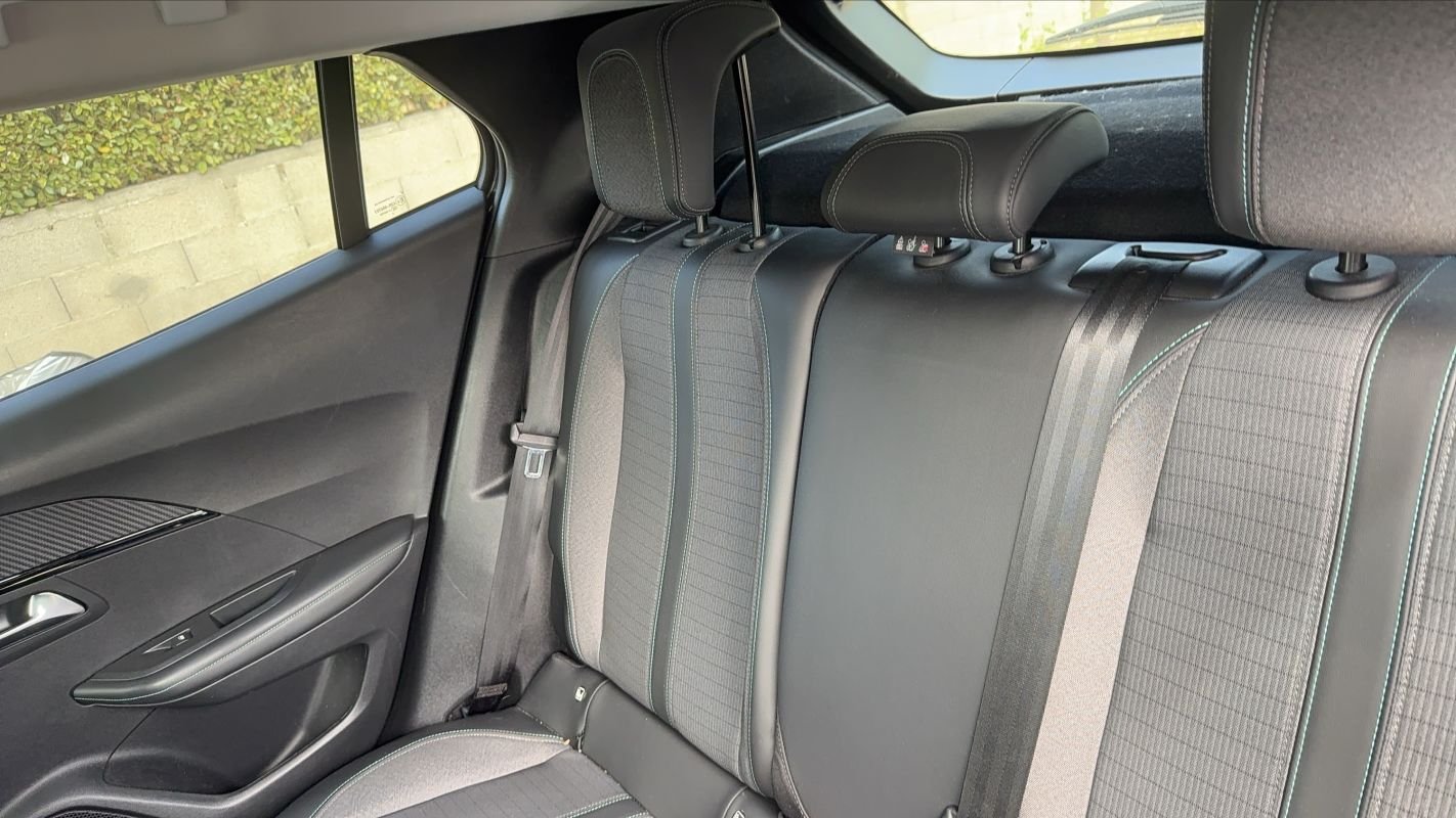 Peugeot 2008 - Photo 9