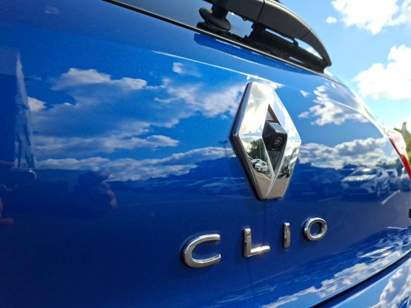 Renault Clio - Photo 22