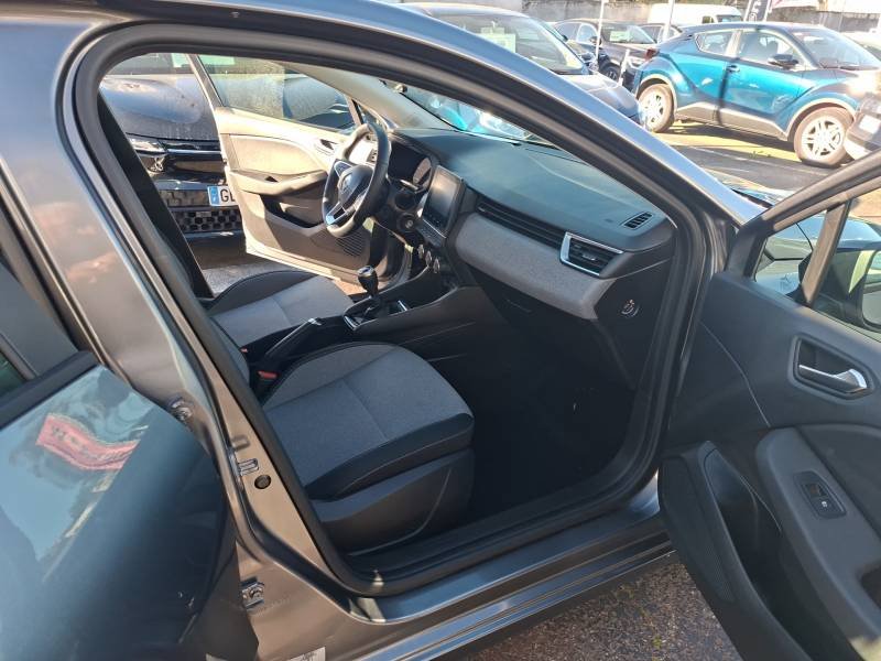 Renault Clio - Photo 16