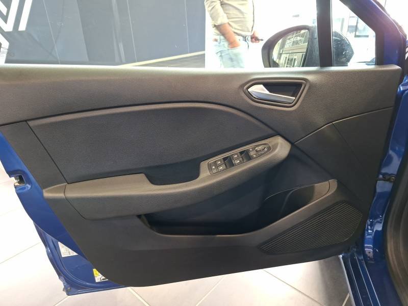 Renault Clio - Photo 20