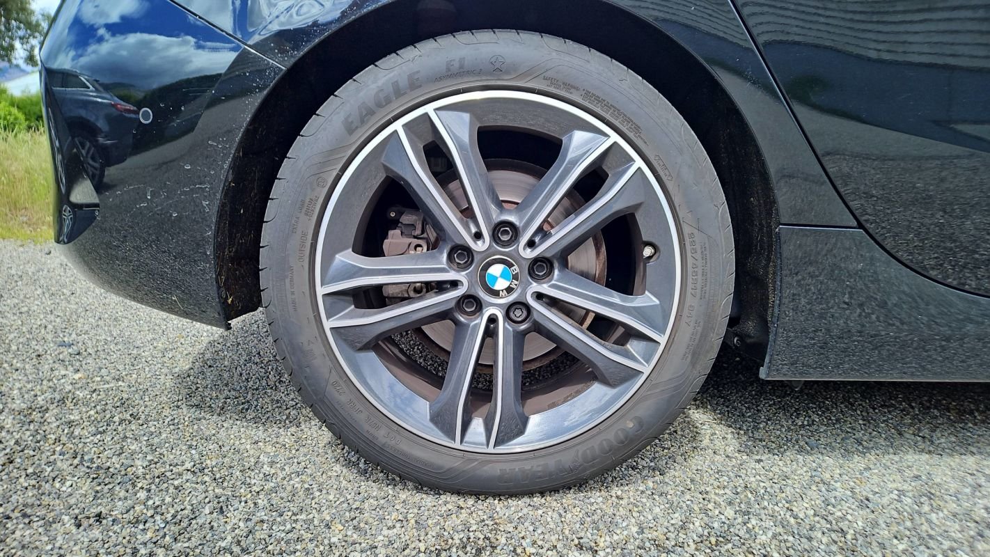 BMW Série 1 - Photo 16