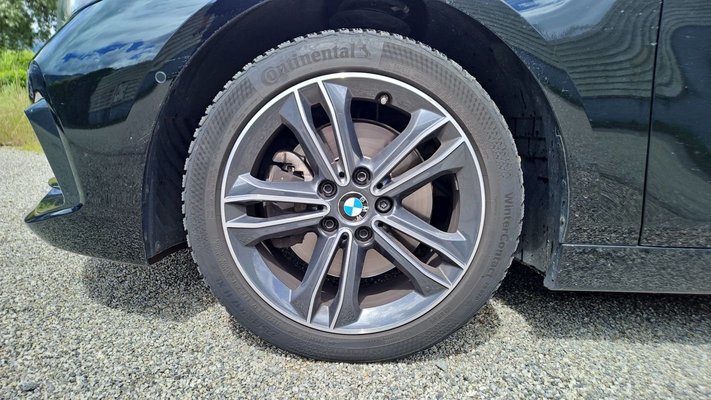 BMW Série 1 - Photo 18