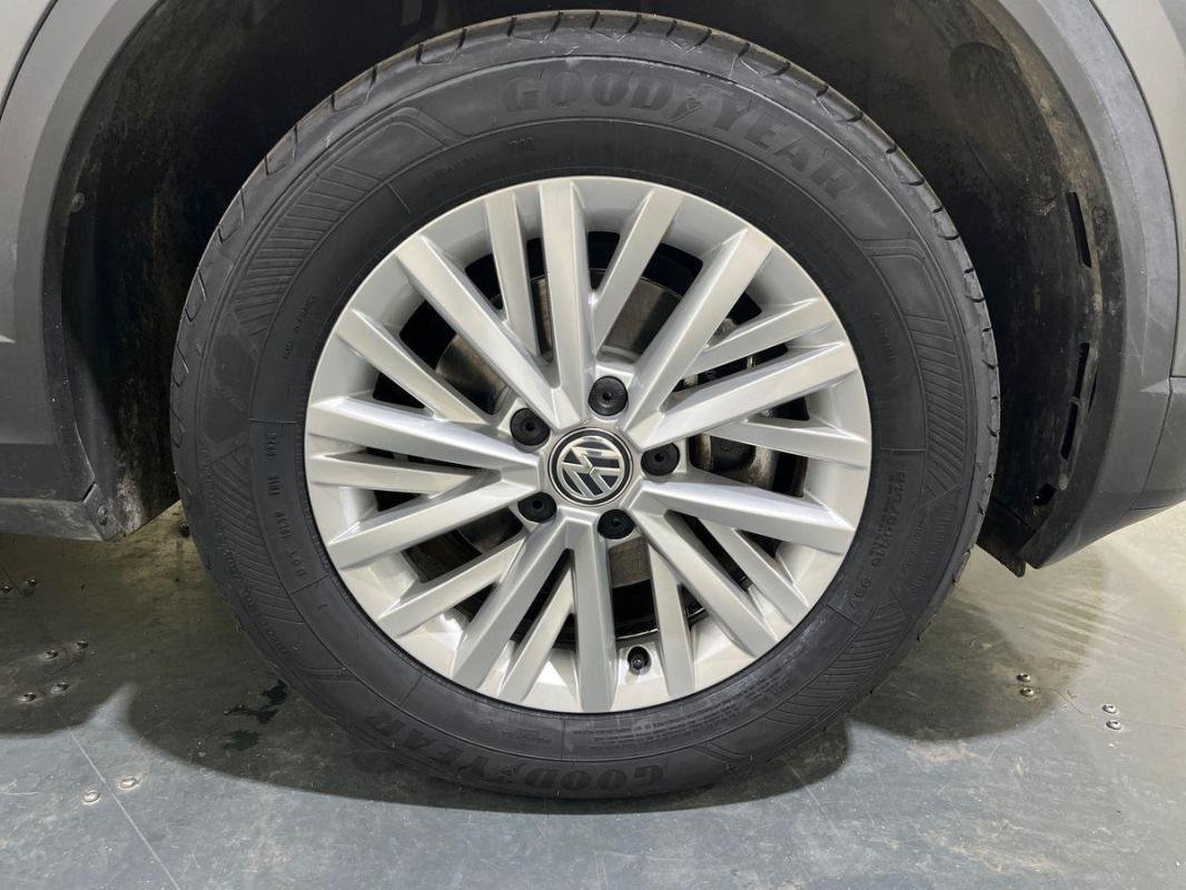 Volkswagen T-Roc - Photo 29