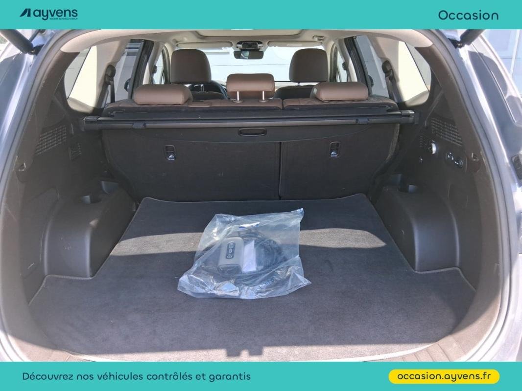 Hyundai Santa Fe - Photo 13