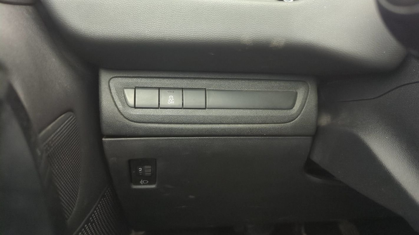 Peugeot 208 - Photo 13