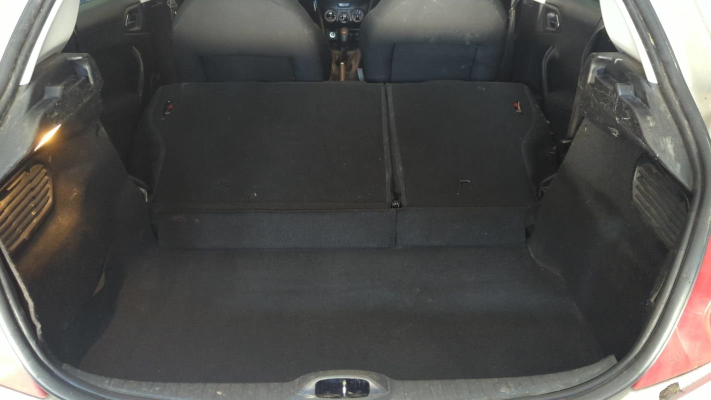 Peugeot 208 - Photo 25
