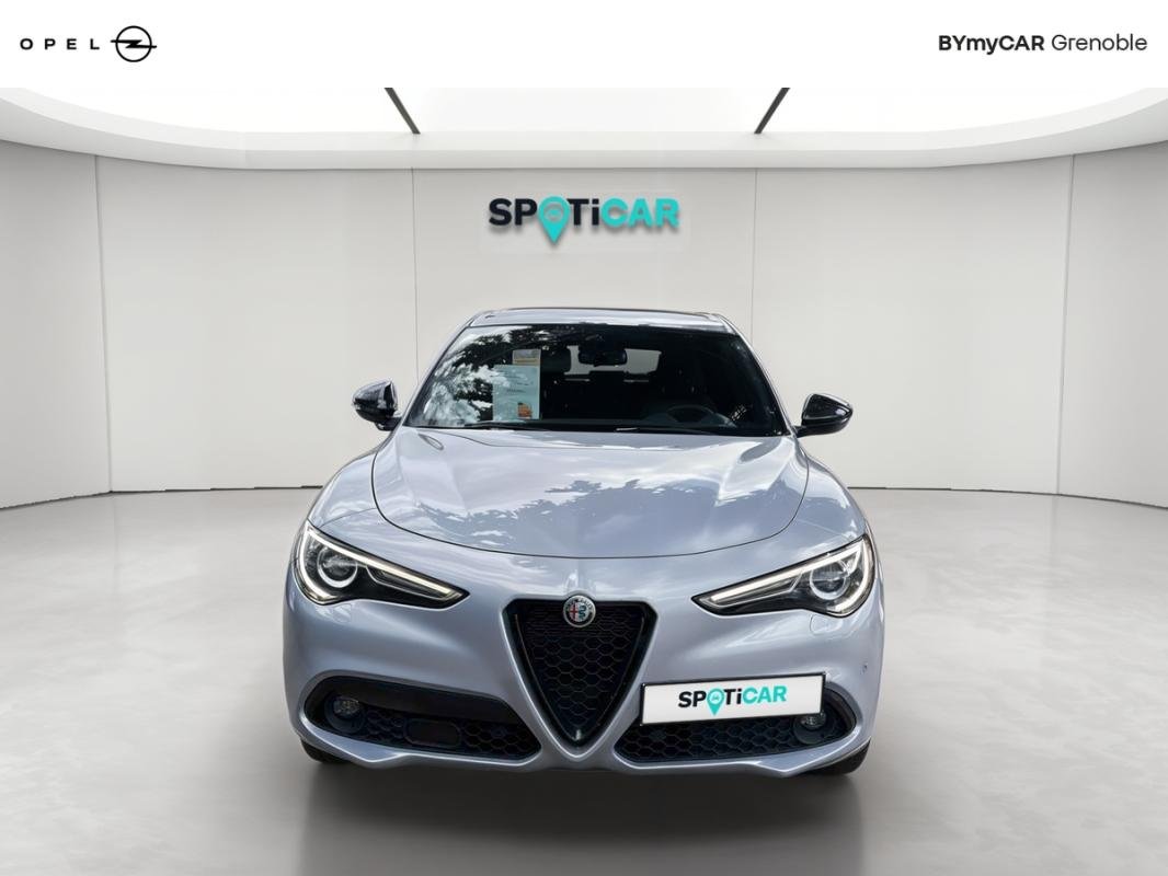 Alfa Romeo Stelvio - Photo 8