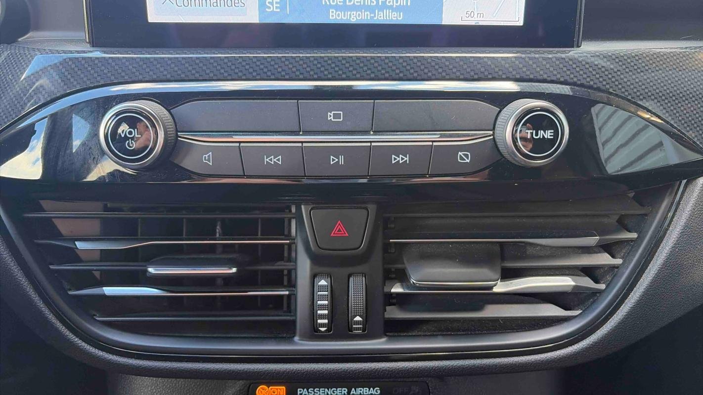 Ford Kuga - Photo 20