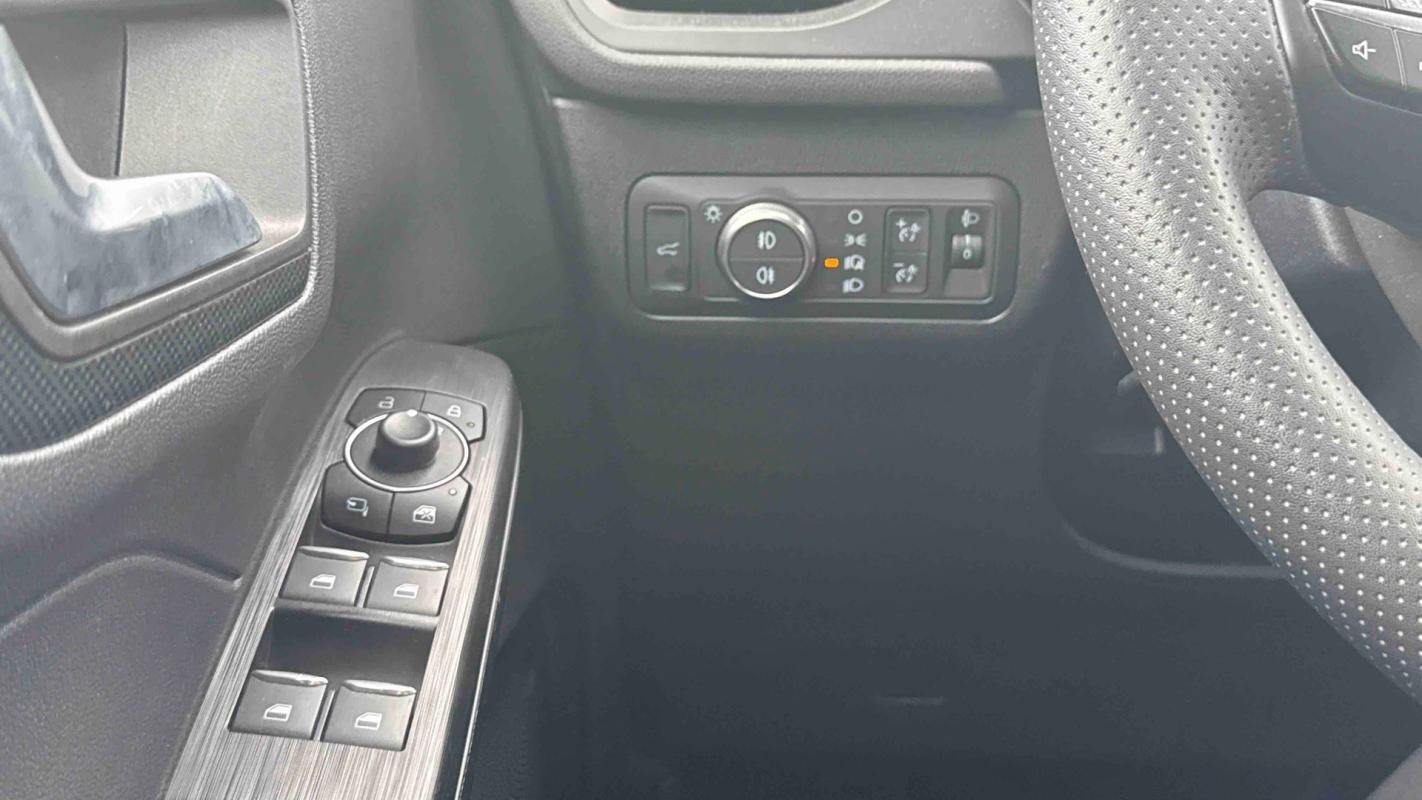 Ford Kuga - Photo 19