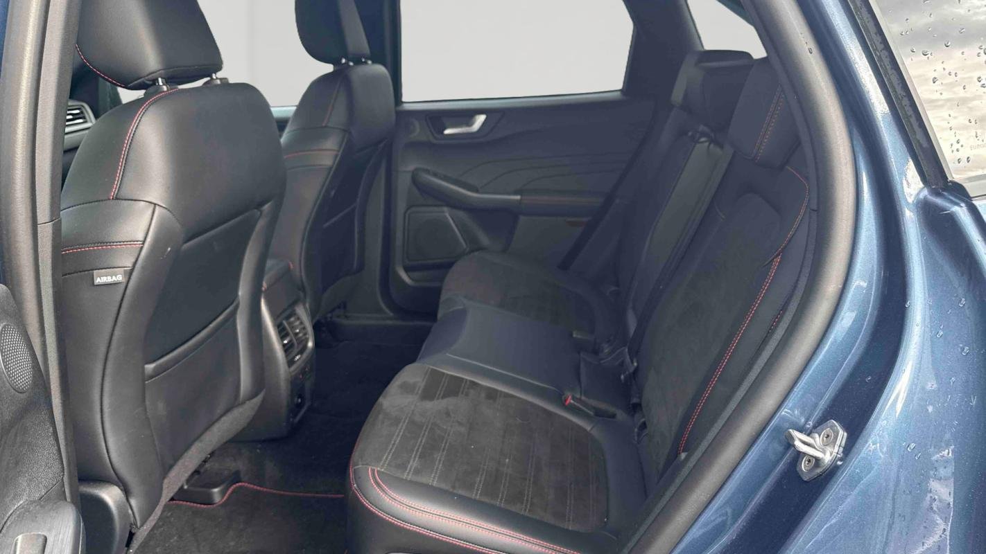 Ford Kuga - Photo 12