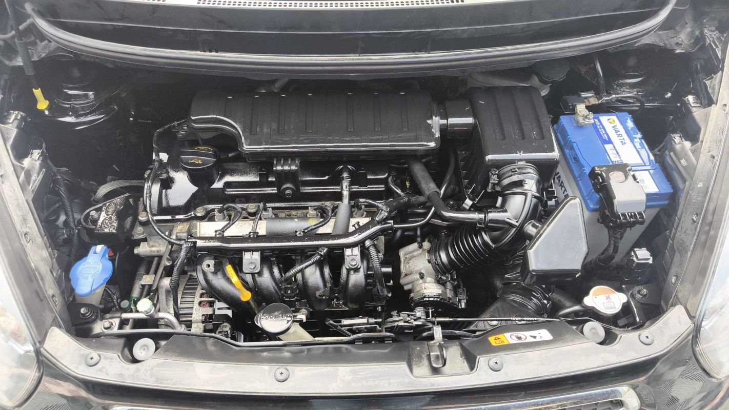 Kia Picanto - Photo 15