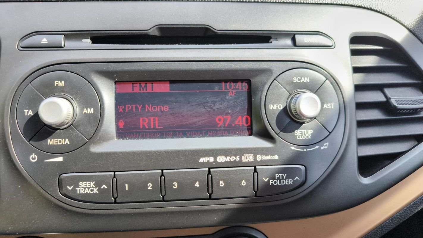 Kia Picanto - Photo 27