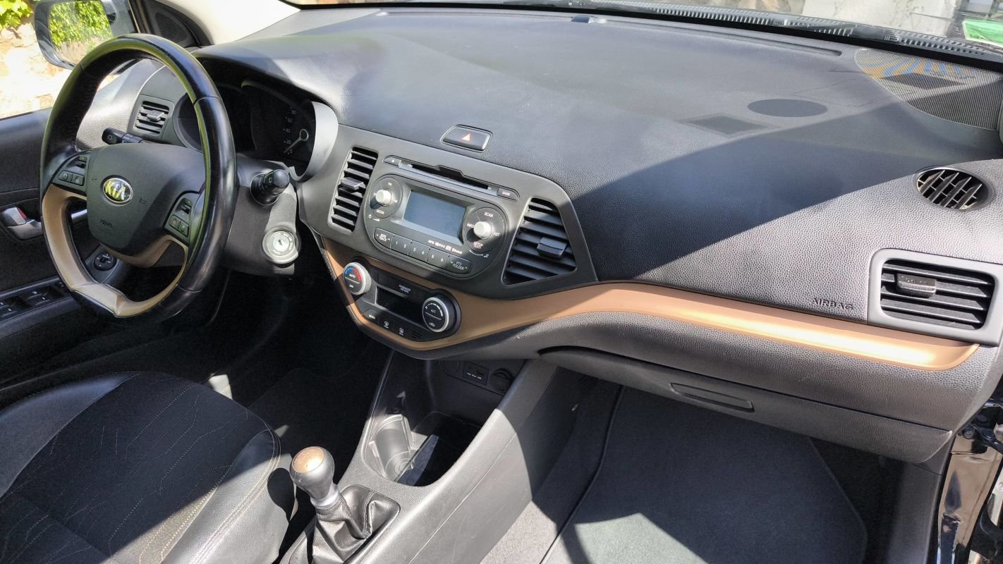 Kia Picanto - Photo 10