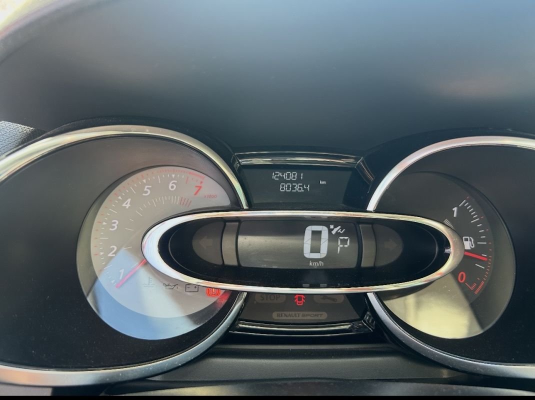 Renault Clio - Photo 27