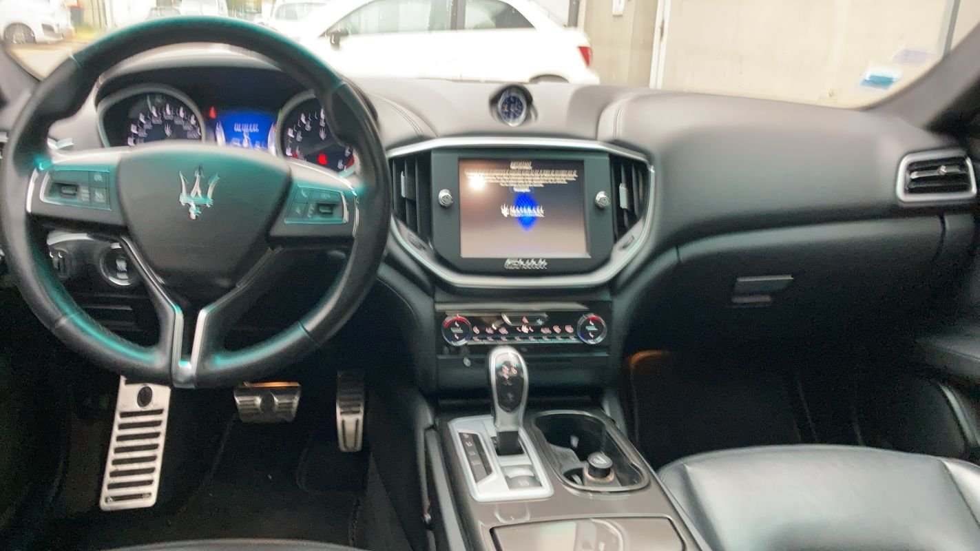 Maserati Ghibli - Photo 11