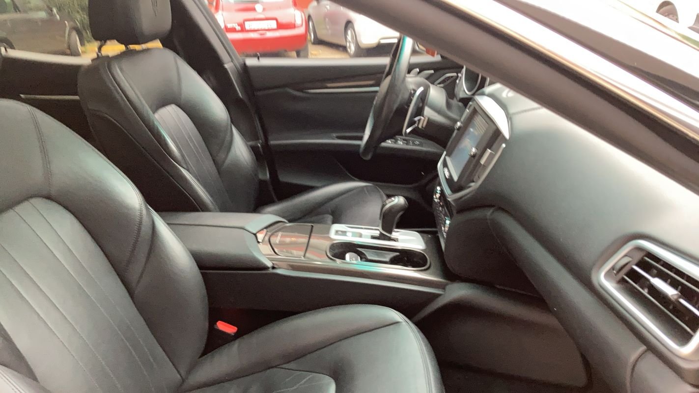 Maserati Ghibli - Photo 27