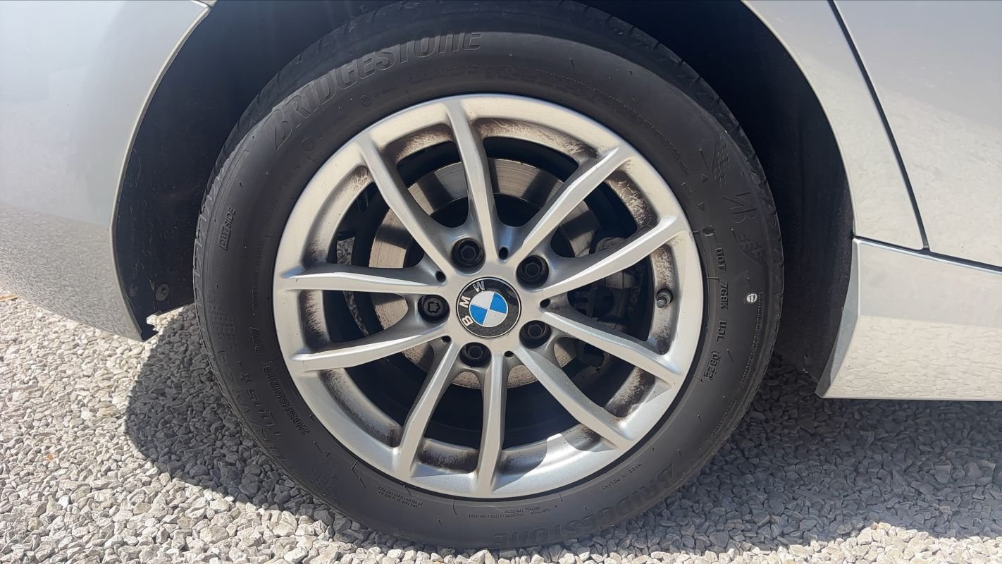 BMW Série 1 - Photo 16