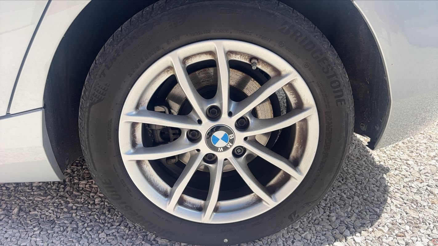 BMW Série 1 - Photo 19