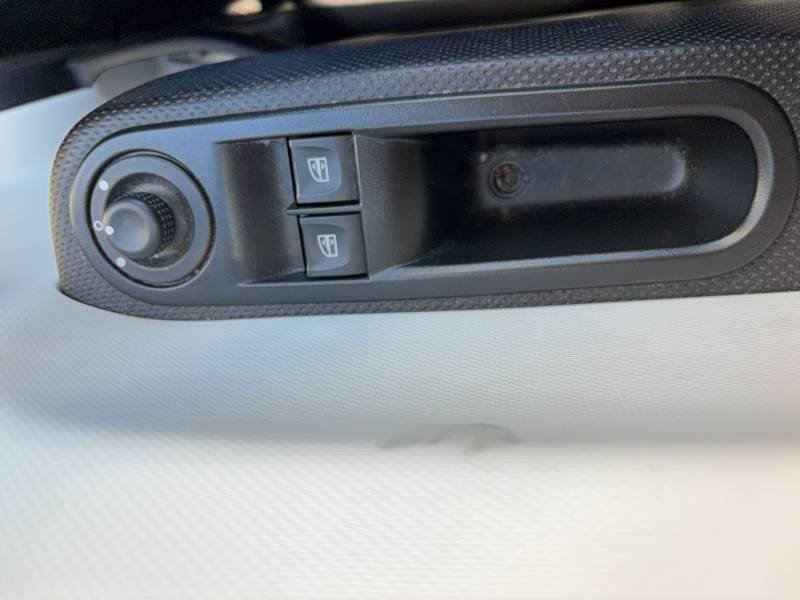 Renault Twingo - Photo 22