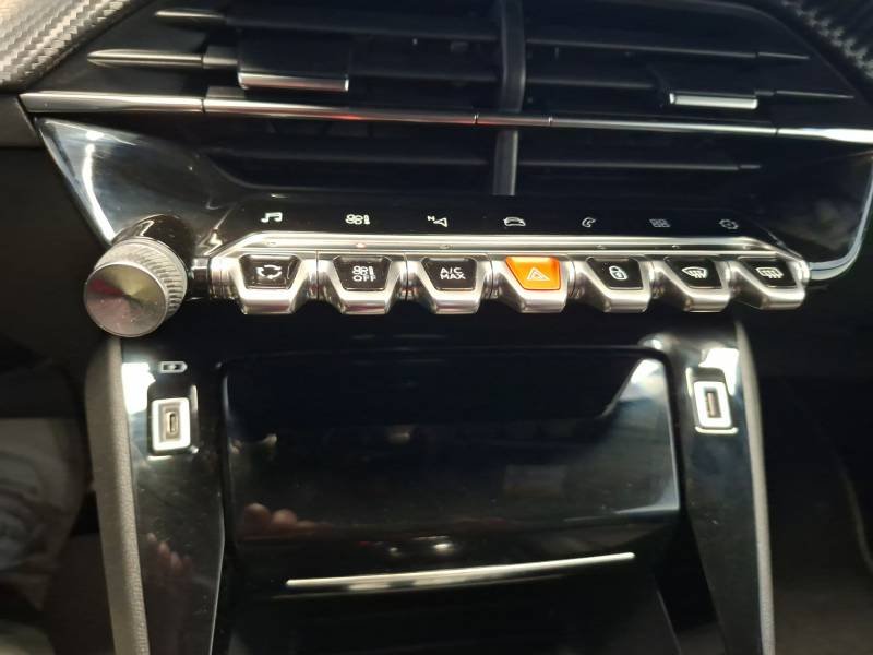 Peugeot 2008 - Photo 30