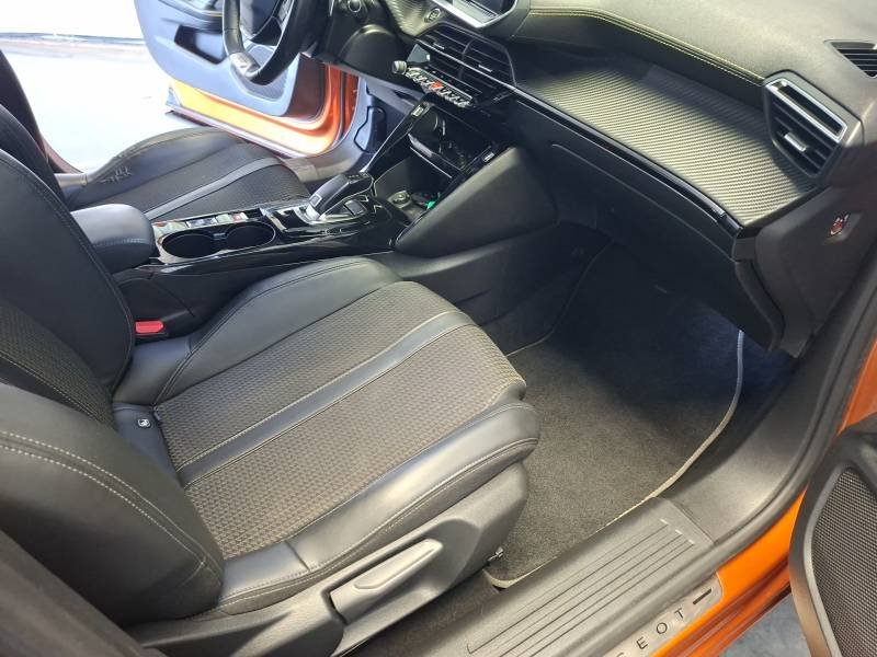 Peugeot 2008 - Photo 9