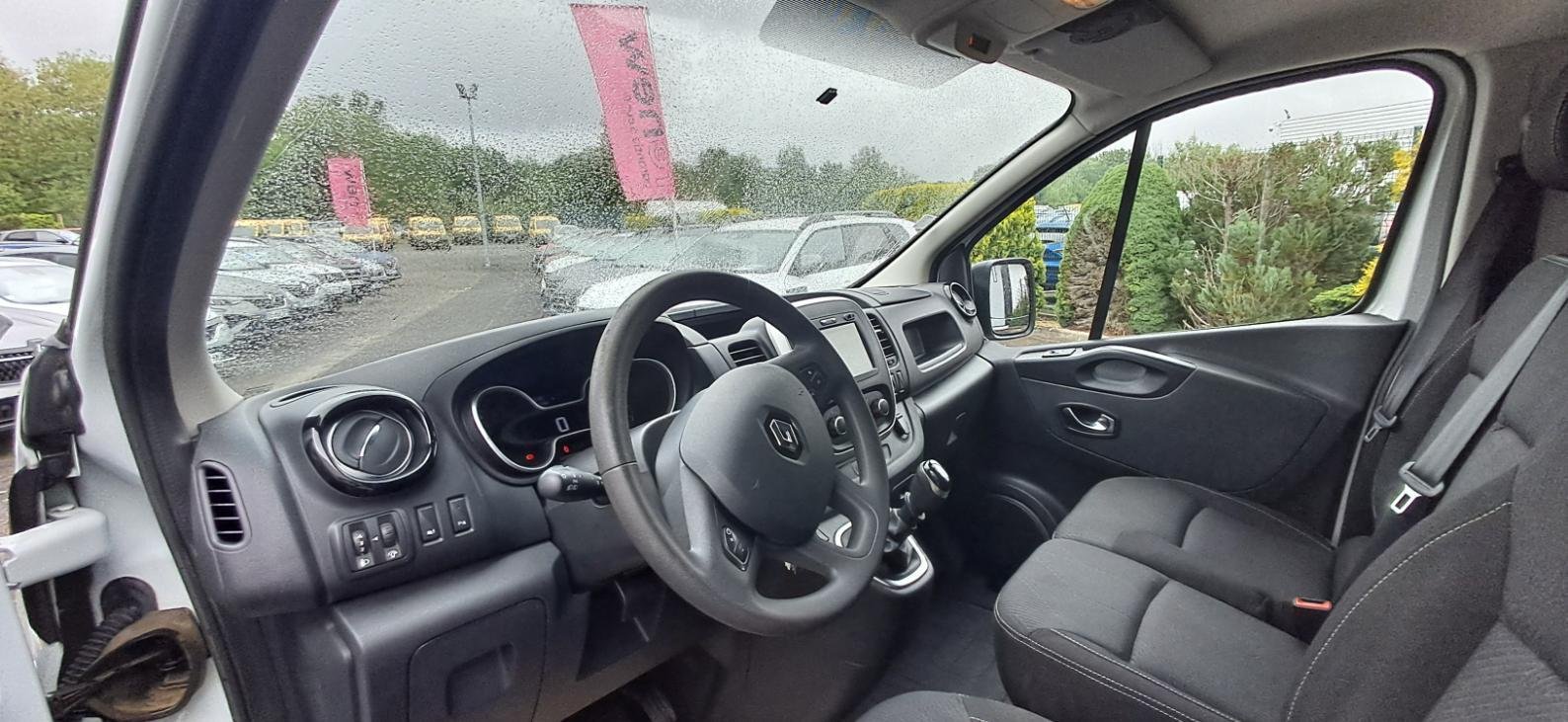 Renault Trafic - Photo 13