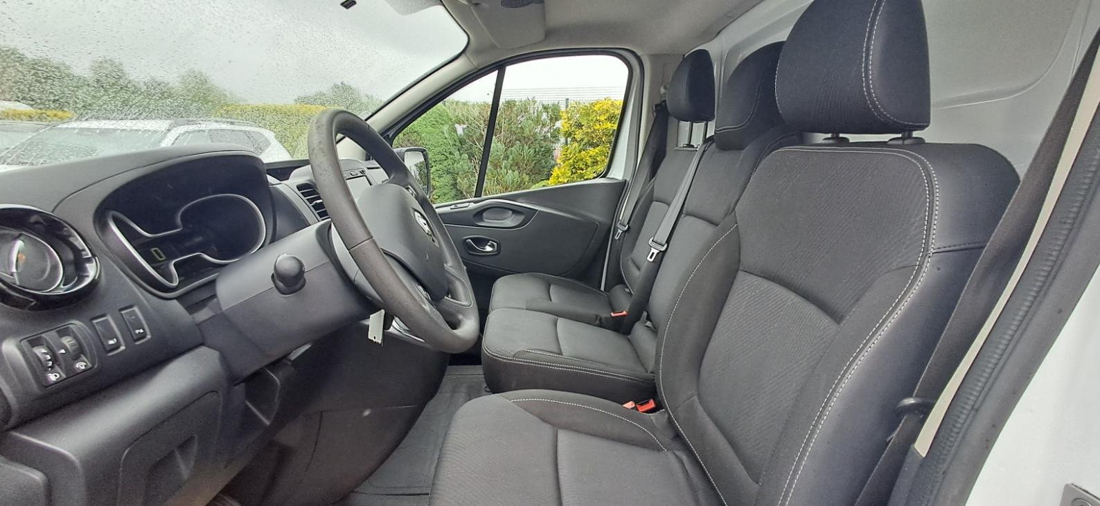 Renault Trafic - Photo 14