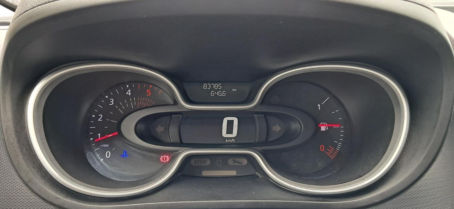 Renault Trafic - Photo 17
