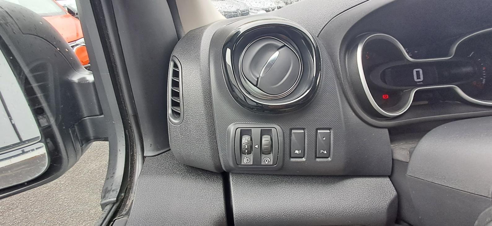 Renault Trafic - Photo 2