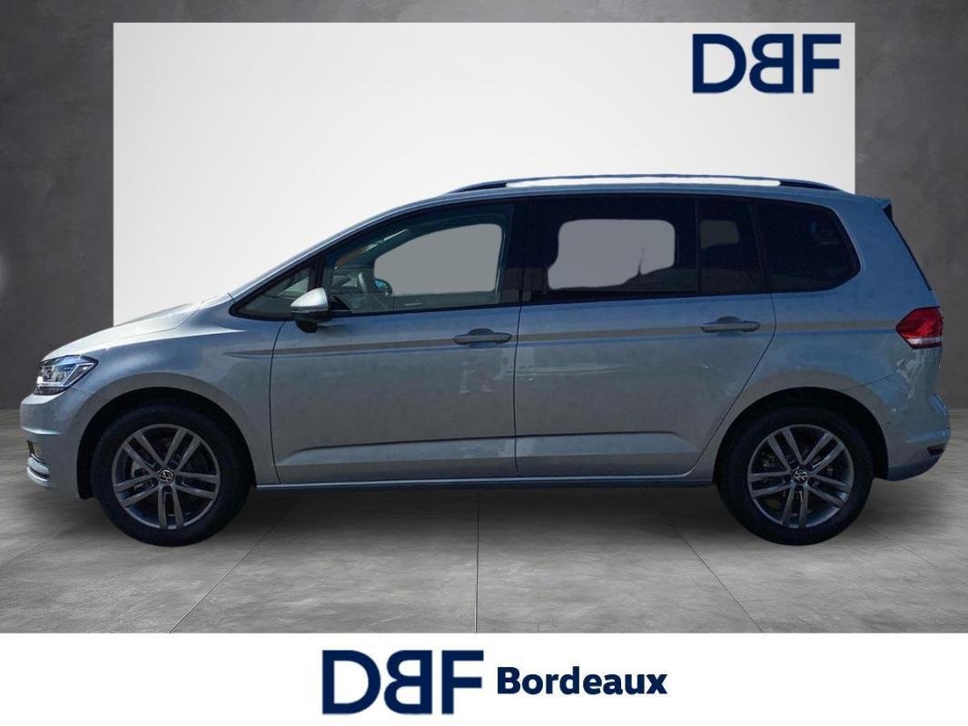 Volkswagen Touran - Photo 2