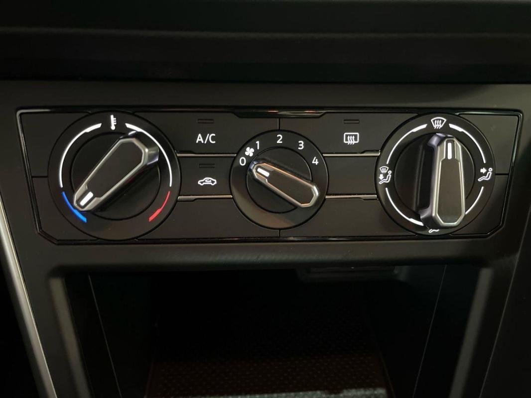 Volkswagen Polo - Photo 19