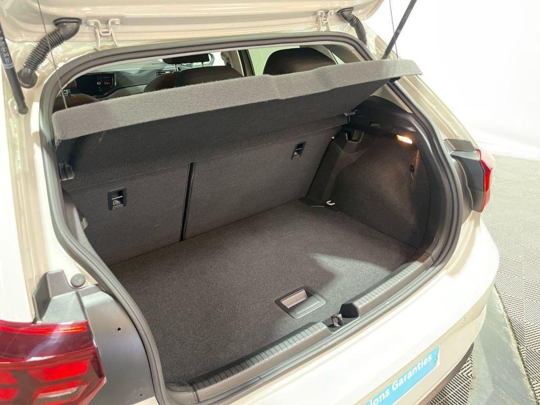 Volkswagen Polo - Photo 32