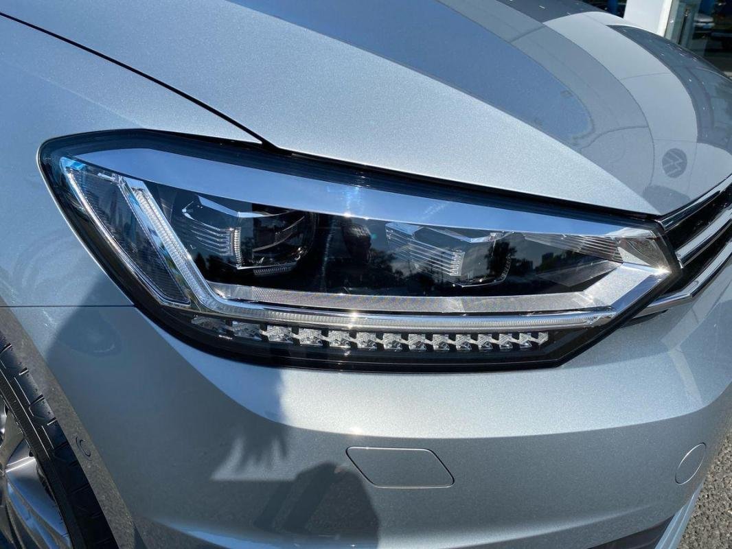 Volkswagen Touran - Photo 25
