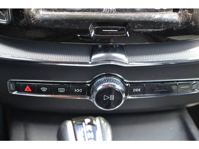 Volvo XC60 - Photo 17