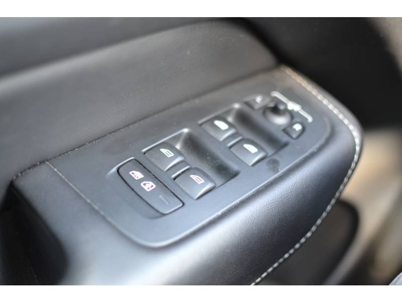 Volvo XC60 - Photo 22
