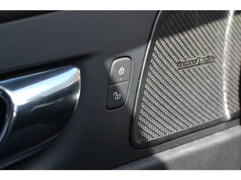 Volvo XC60 - Photo 23